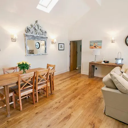 펜션 Tweedmouth Cottage-ixe *